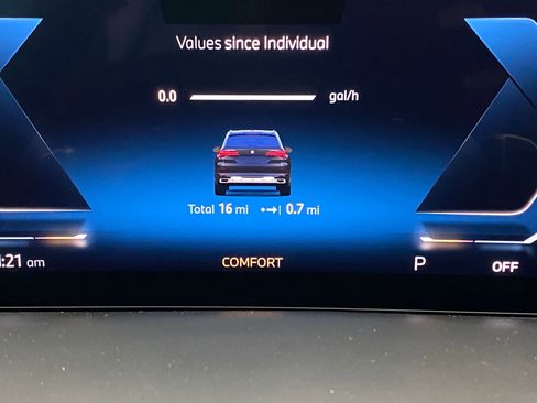 New 2026 BMW X5 xDrive40i w/ Climate Comfort Package image 28