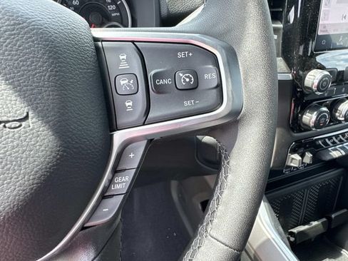 New 2026 RAM 2500 Big Horn AWD/4WD image 25