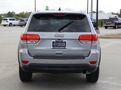 Used 2018 Jeep Grand Cherokee Laredo image 7