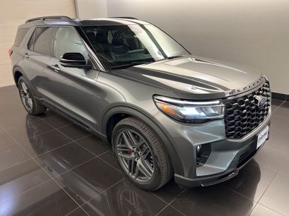 New 2026 Ford Explorer ST w/ Sun And Sound Package