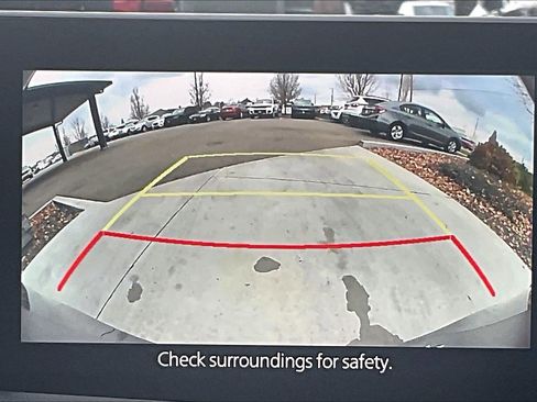 Used 2023 MAZDA MAZDA3 s image 13