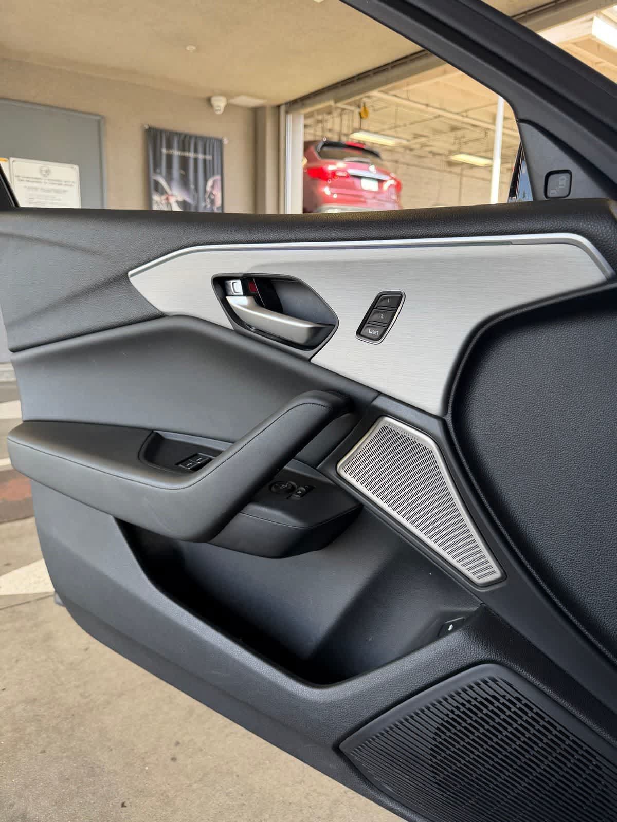 Used 2022 Acura TLX w/ Technology Package FWD image 17