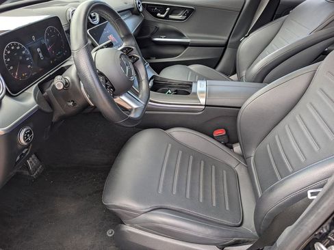 Used 2022 Mercedes-Benz C 300 4MATIC Sedan image 9