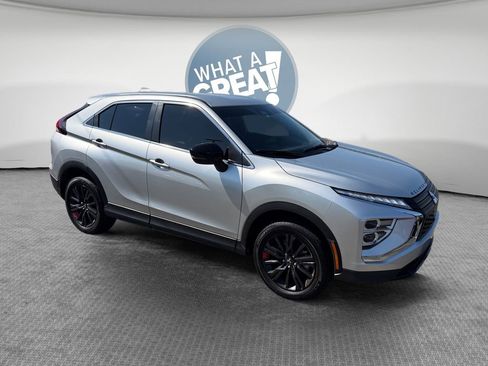 Used 2025 Mitsubishi Eclipse Cross LE AWD/4WD image 1
