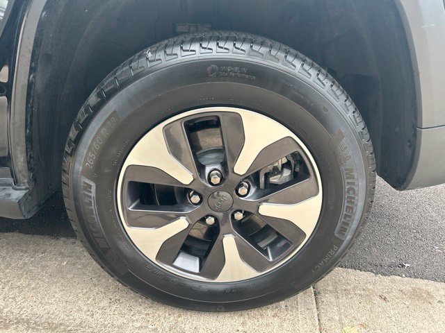Used 2023 Jeep Grand Cherokee 4WD 4xe image 12