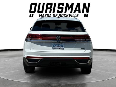 Used 2024 Volkswagen Atlas Cross Sport SE AWD/4WD image 5