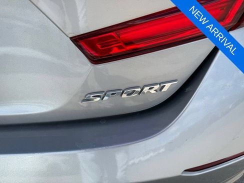 Used 2019 Honda Accord Sport image 7