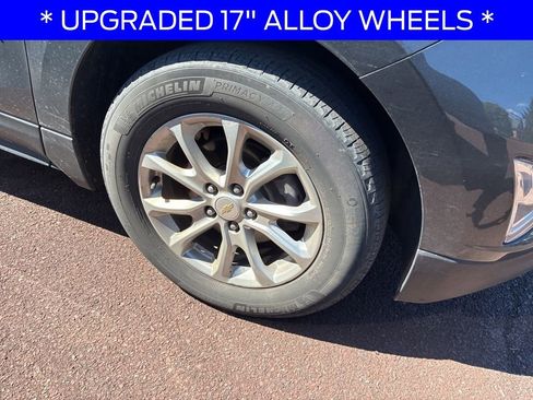 Used 2021 Chevrolet Equinox LT image 4