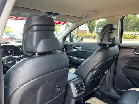 Certified 2024 Kia Sportage EX FWD image 26