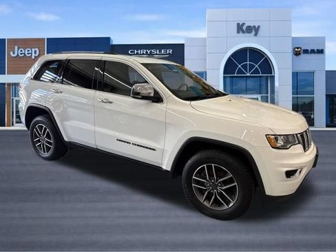 Used 2020 Jeep Grand Cherokee Limited AWD/4WD image 9