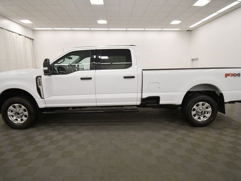 Used 2024 Ford F350 XLT w/ FX4 Off-Road Package image 4