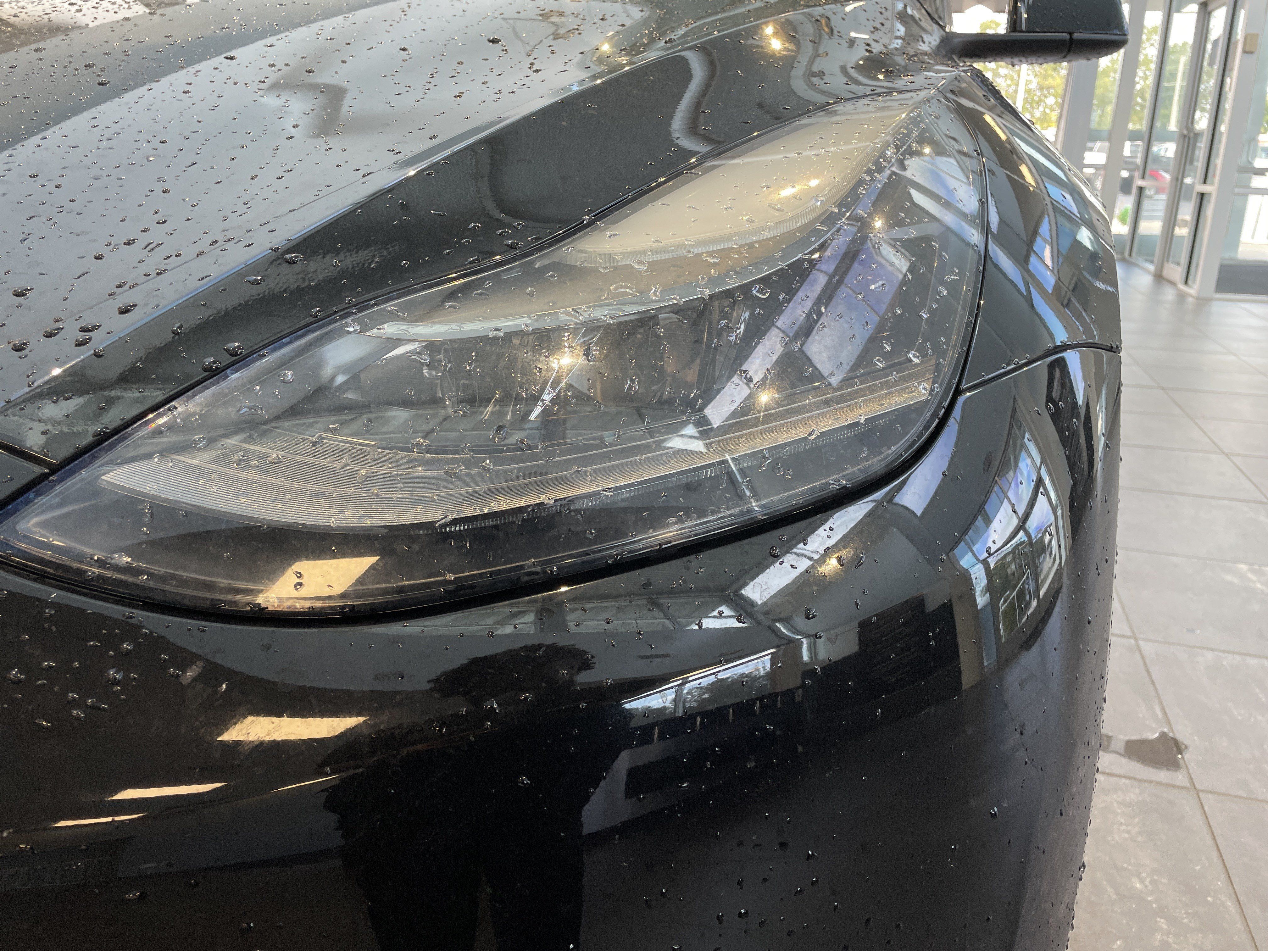Used 2023 Tesla Model Y Long Range AWD/4WD image 3