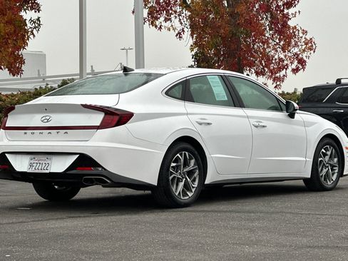 Used 2023 Hyundai Sonata SEL w/ Preferred Accessory Package image 4