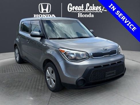 Used 2015 Kia Soul FWD image 1