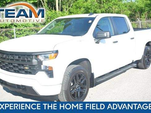 Used 2024 Chevrolet Silverado 1500 Custom AWD/4WD image 1