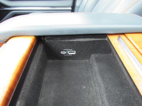 Used 2022 Jeep Grand Wagoneer Series II image 29