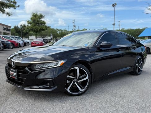 Used 2021 Honda Accord Sport image 2