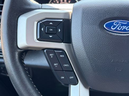 Used 2019 Ford F150 Lariat AWD/4WD image 18