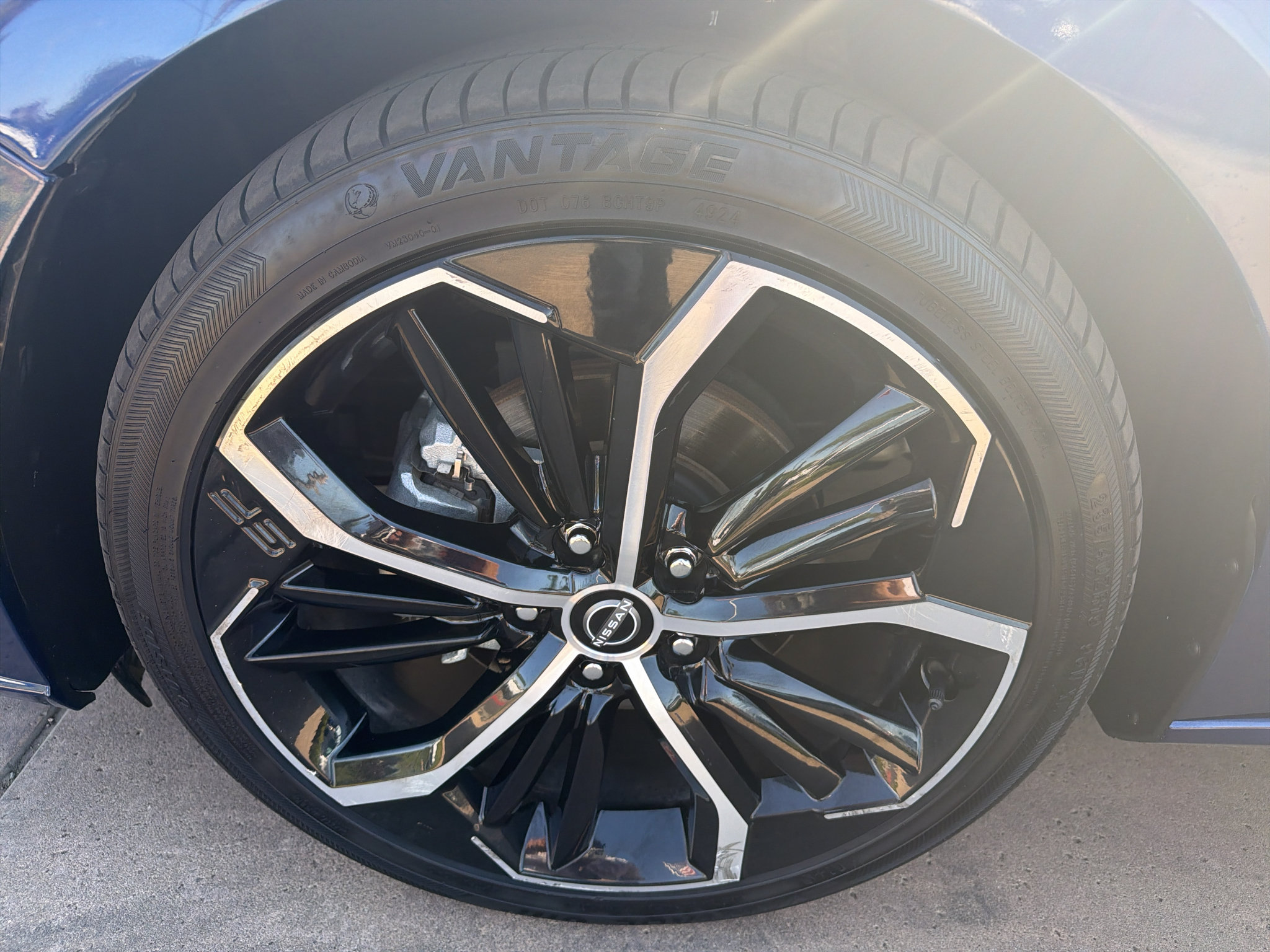 Used 2024 Nissan Altima 2.5 SR FWD image 19