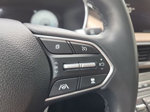 Used 2023 Hyundai Santa Fe SEL w/ Premium Package image 39