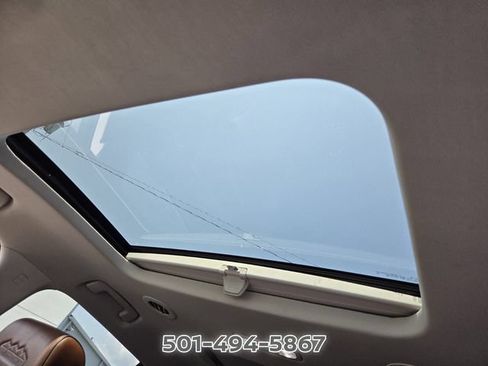 Used 2018 Chevrolet Traverse High Country AWD/4WD image 12