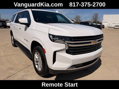 Used 2024 Chevrolet Suburban LT image 7