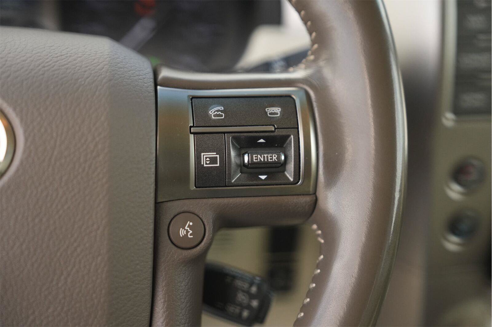 Used 2019 Lexus GX 460 Premium w/ Premium Package AWD/4WD image 24