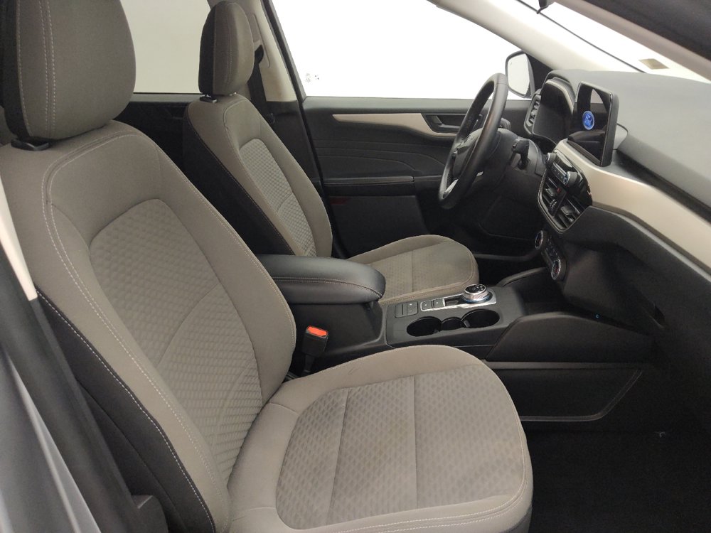 Used 2022 Ford Escape SE w/ SE Sport Appearance Package FWD image 21