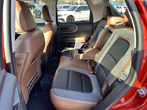 Used 2024 Ford Bronco Sport Outer Banks w/ Tech Package image 20