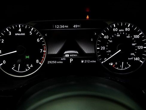 Used 2025 Nissan Pathfinder SV AWD/4WD image 29