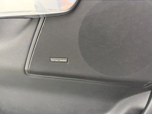 Used 2012 Land Rover Range Rover Sport HSE image 19