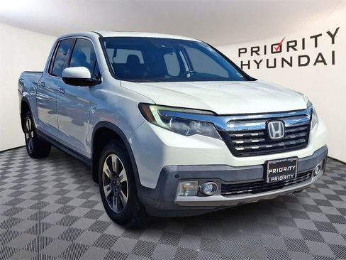 Used 2017 Honda Ridgeline RTL-E image 3