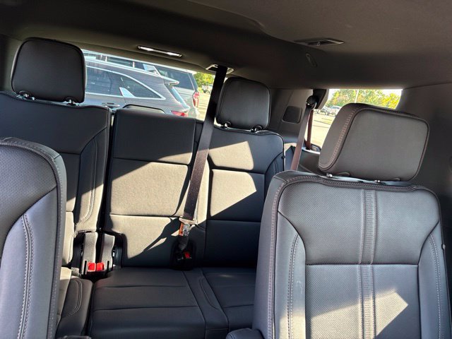 New 2026 Chevrolet Tahoe High Country AWD/4WD image 23