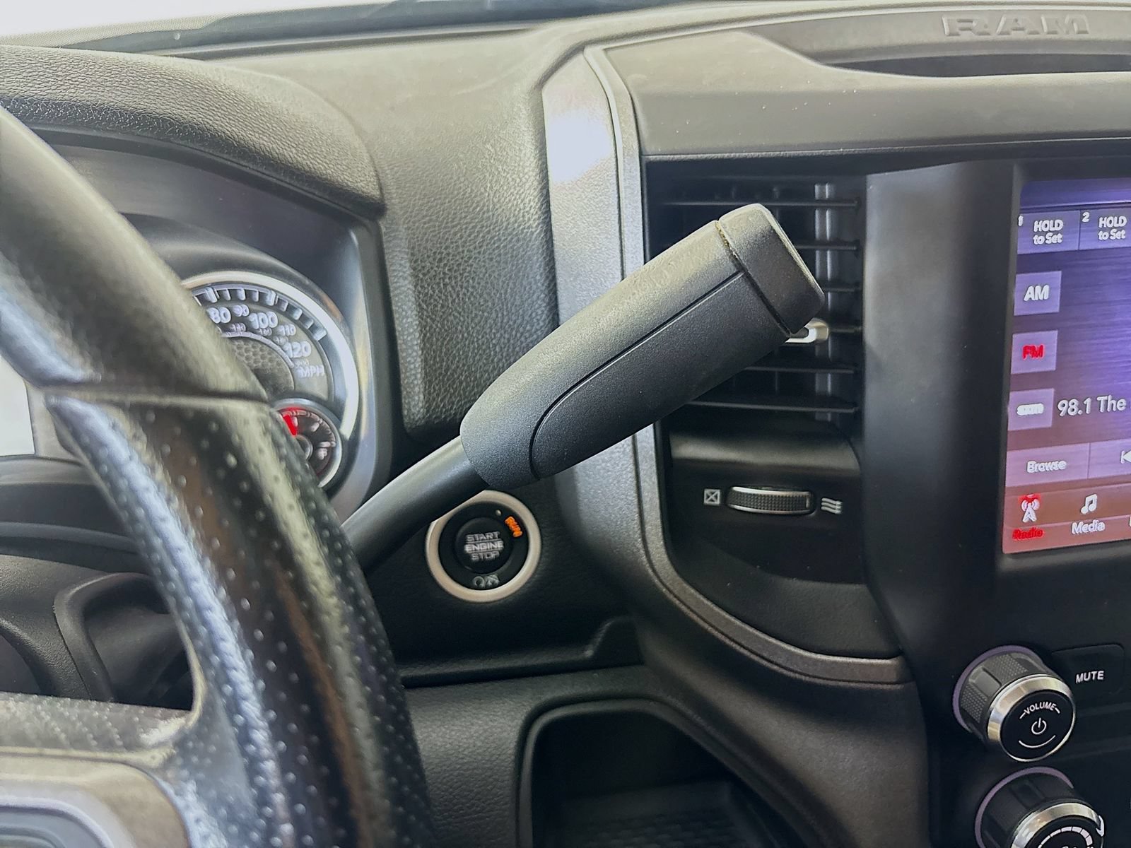 Used 2020 RAM 2500 Tradesman w/ Towing Technology Group AWD/4WD image 16