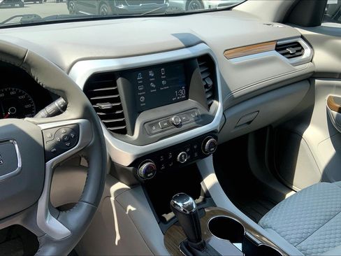 Used 2019 GMC Acadia SLE FWD image 7