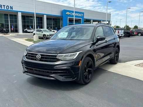 Used 2023 Volkswagen Tiguan SE R-Line AWD/4WD image 12