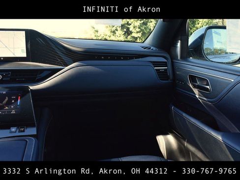 Used 2026 INFINITI QX80 4WD image 15