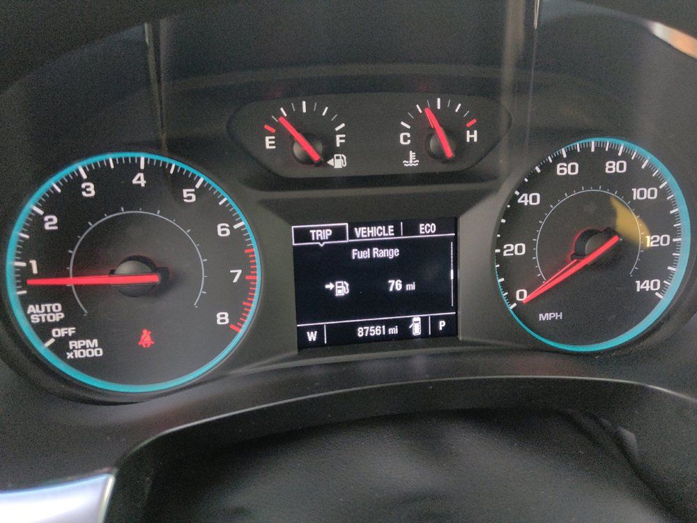 Used 2022 Chevrolet Traverse LS FWD image 23