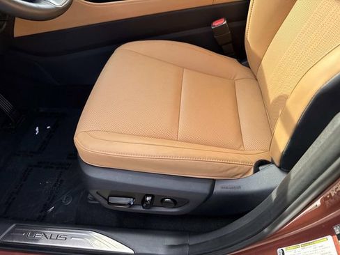 Used 2025 Lexus NX 250 AWD w/ Accessory Package (2T) image 15