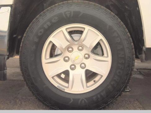 Used 2017 Chevrolet Silverado 1500 LT w/ All Star Edition image 13