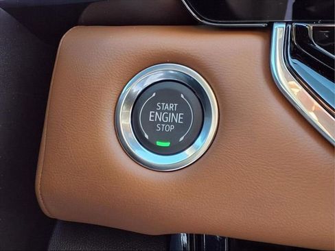New 2026 GMC Canyon AT4 AWD/4WD image 18