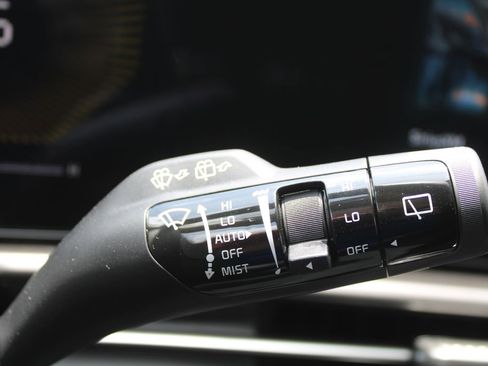 New 2026 Kia Sportage EX FWD image 31