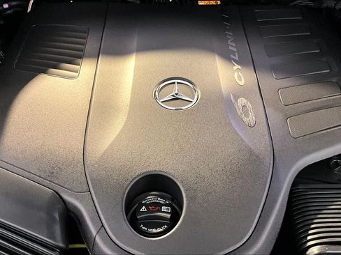 New 2026 Mercedes-Benz GLS 450 4MATIC image 15
