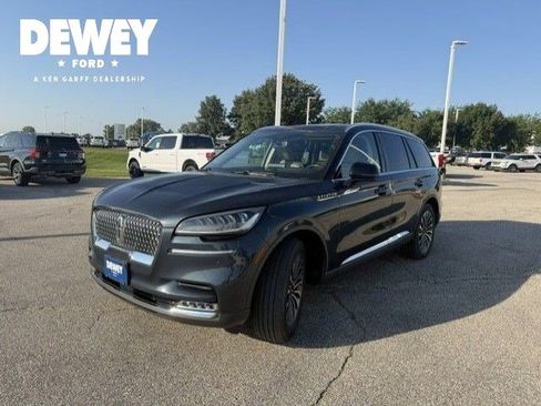 Used 2021 Lincoln Aviator Reserve w/ Equipment Group 201A AWD/4WD image 3