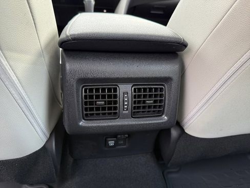 Used 2025 Toyota Camry XSE image 28