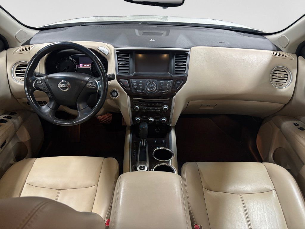 Used 2016 Nissan Pathfinder SL w/ SL Tech Package AWD/4WD image 11