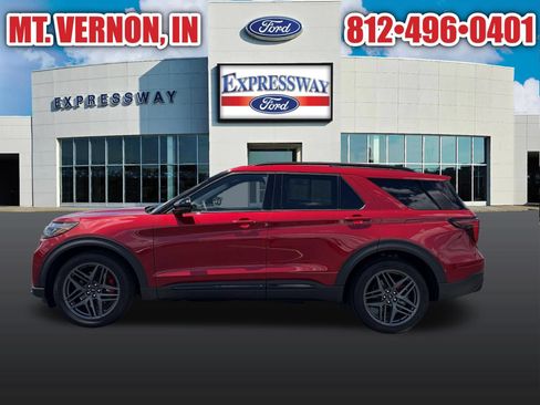 Used 2025 Ford Explorer ST w/ Sun And Sound Package AWD/4WD image 9