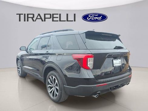 Certified 2022 Ford Explorer ST-Line w/ Class IV Trailer Tow Package image 2