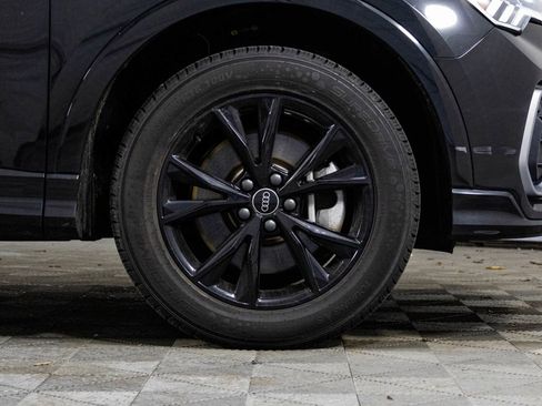 Used 2024 Audi Q3 2.0T Premium image 41