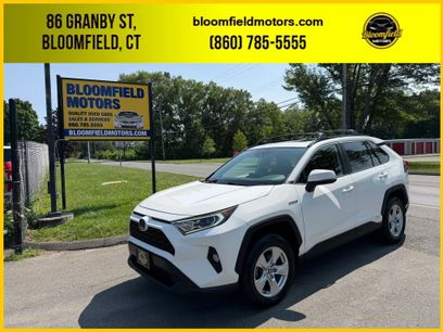 Used 2019 Toyota RAV4 XLE w/ Convenience Package